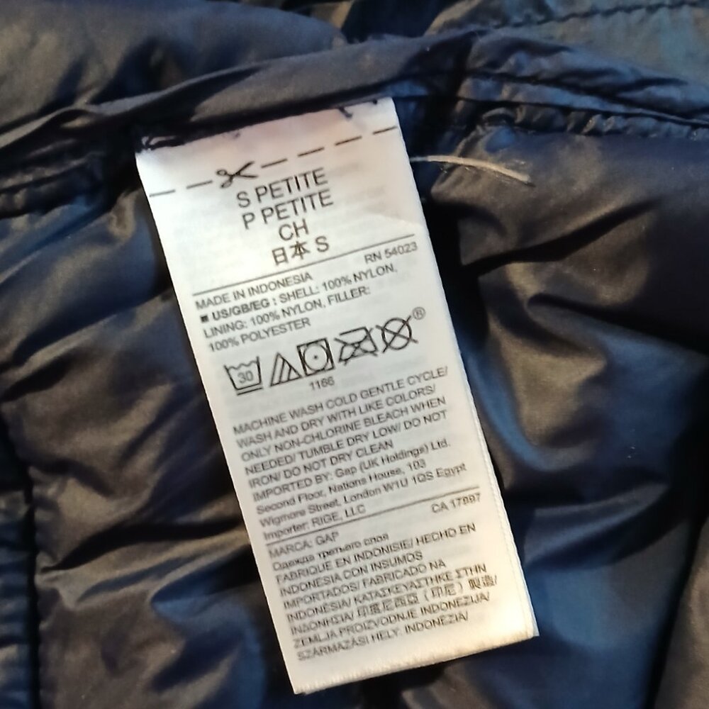 Gap Women's Navy Blue Quilted Puffer Jacket SZ SP GUC - Picture 9 of 9